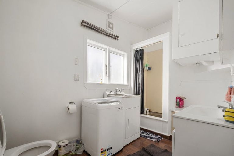 Photo of property in 11 Caroline Street, Mount Victoria, Wellington, 6011