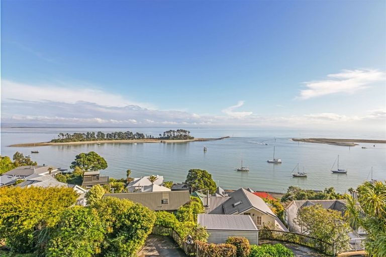 Photo of property in 17 Fifeshire Crescent, Stepneyville, Nelson, 7010