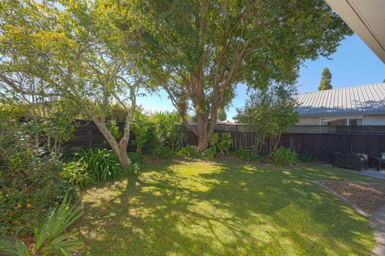 Photo of property in 13a Upham Crescent, Taradale, Napier, 4112