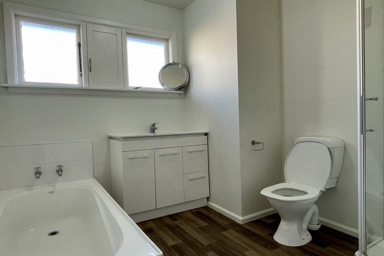 Photo of property in 109a Mackworth Street, Woolston, Christchurch, 8062