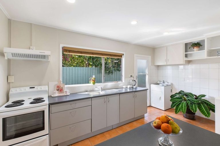 Photo of property in 2/50 Hain Avenue, Mangere East, Auckland, 2024
