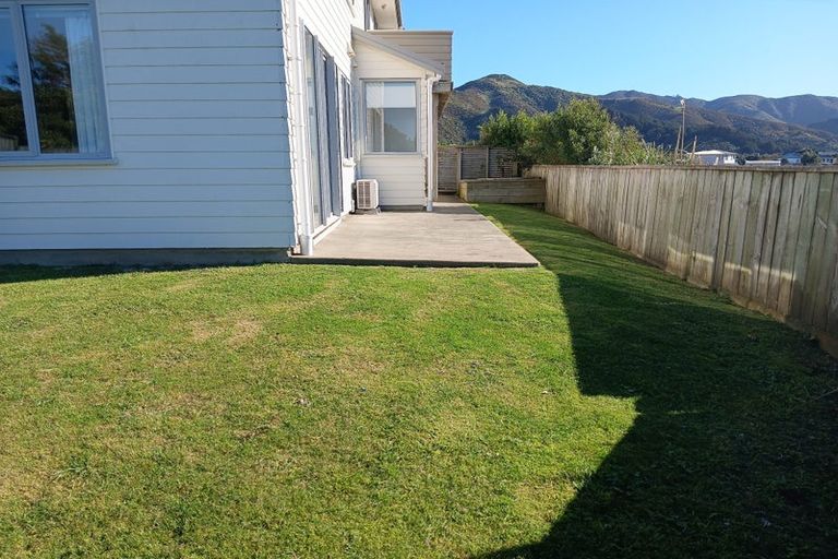Photo of property in 103 Severn Street, Island Bay, Wellington, 6023
