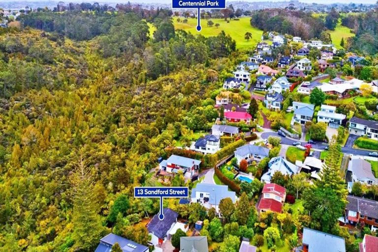 Photo of property in 13 Sandford Street, Campbells Bay, Auckland, 0630