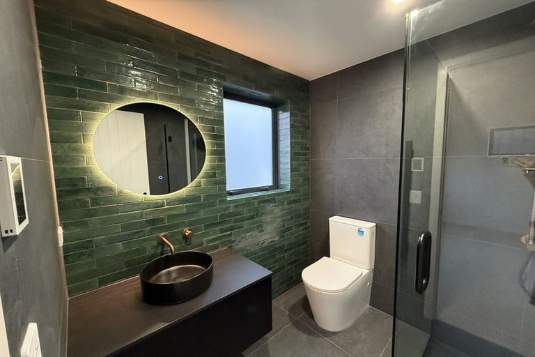 Photo of property in 10 Mason Street, Wanaka, 9305