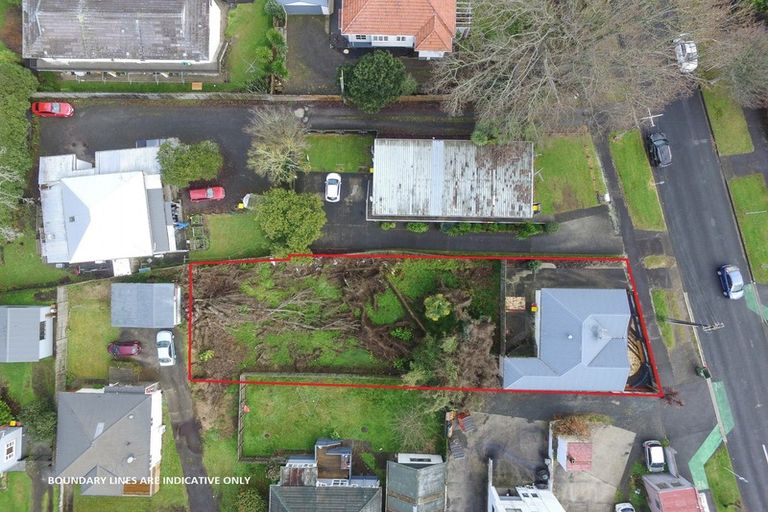 Photo of property in 24 Te Aroha Street, Hamilton East, Hamilton, 3216