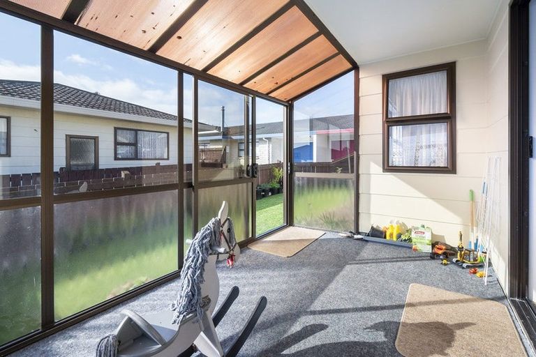Photo of property in 55b Chatsworth Place, Highbury, Palmerston North, 4412