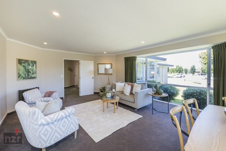 Photo of property in 34 Jefferson Crescent, Milson, Palmerston North, 4414