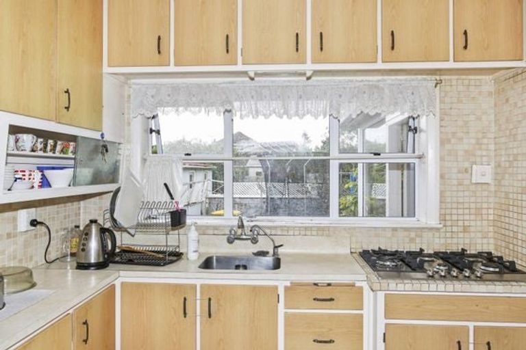 Photo of property in 21 Omana Road, Papatoetoe, Auckland, 2025