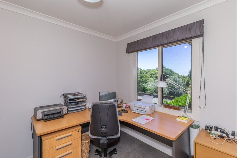 Photo of property in 14 Twin Peaks Grove, Koputaroa, Levin, 5575