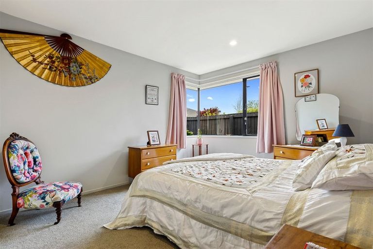 Photo of property in 43 Marsack Crescent, Halswell, Christchurch, 8025