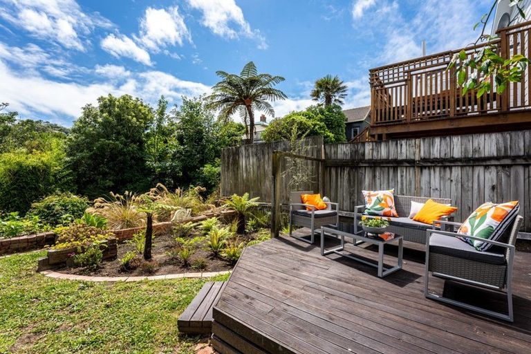 Photo of property in 24 Clarence Street, Brooklyn, Wellington, 6021