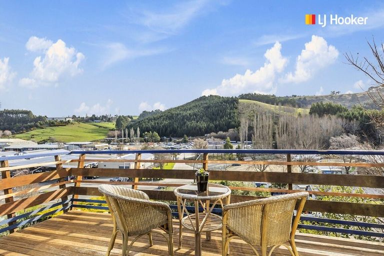 Photo of property in 365 Kenmure Road, Kenmure, Dunedin, 9011