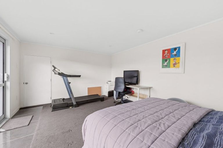 Photo of property in 19 Milton Street, Gore, 9710