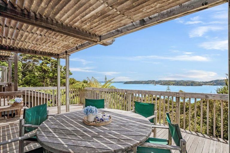 Photo of property in 22 Gilbert Mair Rise, Russell, 0272