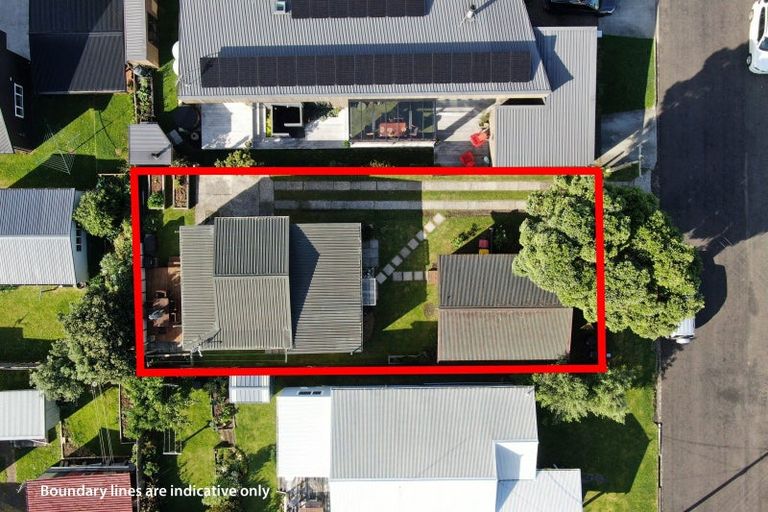 Photo of property in 6 Marine Avenue, Waihi Beach, 3611