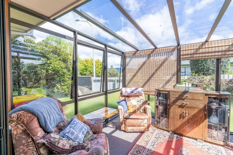 Photo of property in 1 Donald Ross Place, Te Anau, 9600