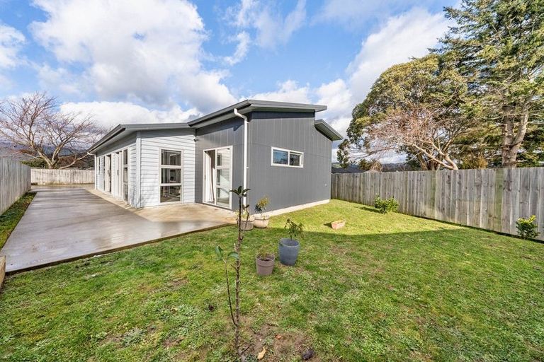 Photo of property in 25a Hikurangi Street, Trentham, Upper Hutt, 5018