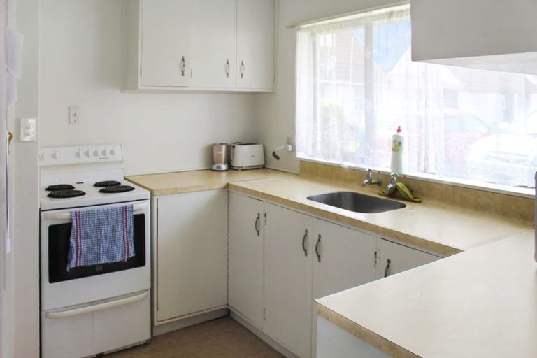 Photo of property in 576 Main Street, Palmerston North, 4410