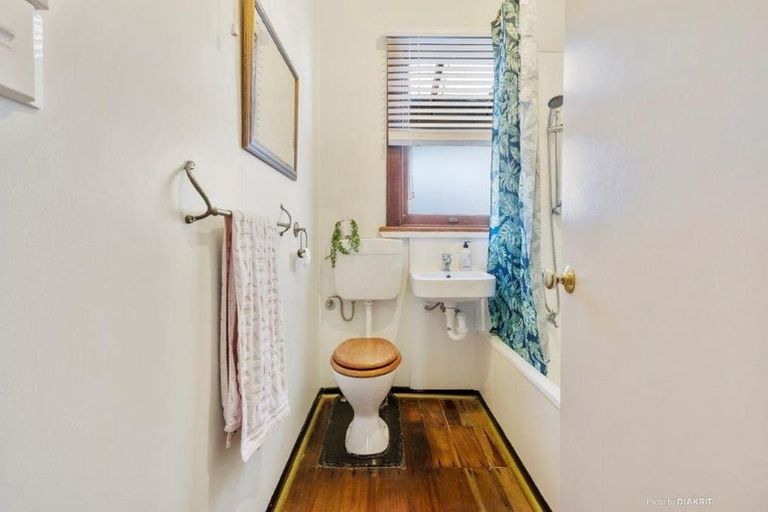 Photo of property in 21 Emerson Street, Berhampore, Wellington, 6023