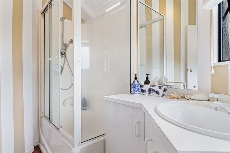 Photo of property in 231 Onemana Drive, Onemana, Whangamata, 3691