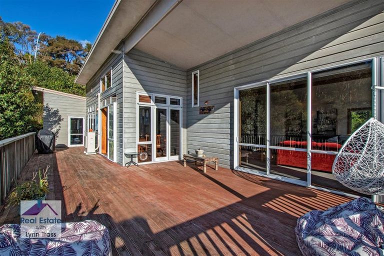 Photo of property in 69 Memorial Drive, Parahaki, Whangarei, 0112