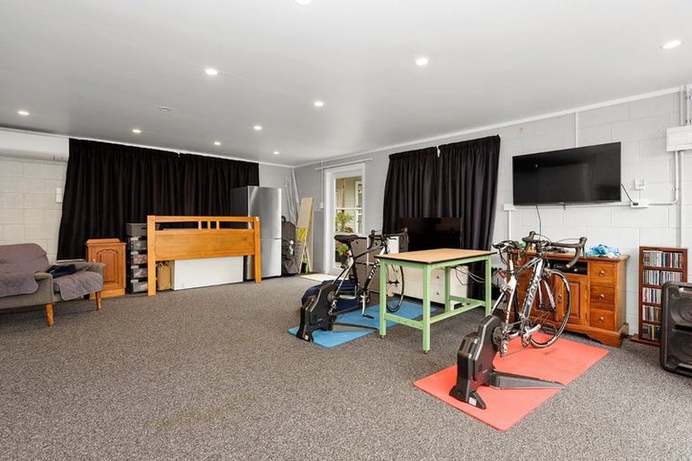 Photo of property in 22 Morris Road, Hillcrest, Hamilton, 3216