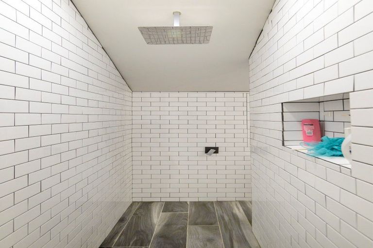 Photo of property in 17 Sarona Park Drive, Omanawa, Tauranga, 3171