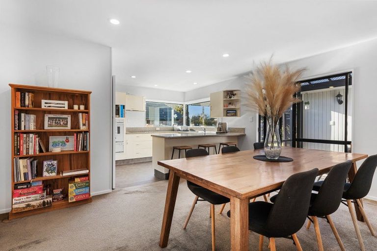 Photo of property in 8 Clotilda Place, Bishopdale, Christchurch, 8053