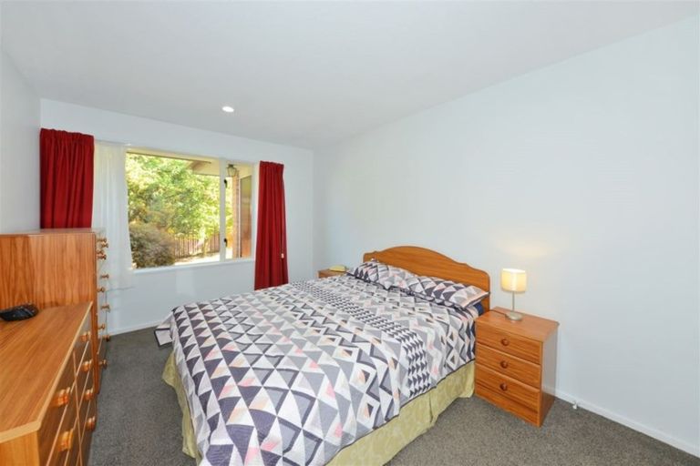 Photo of property in 2/60 Cresswell Avenue, Burwood, Christchurch, 8061