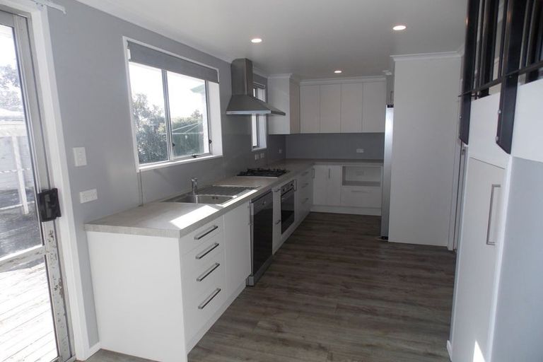 Photo of property in 9 Paradise Place, Milson, Palmerston North, 4414