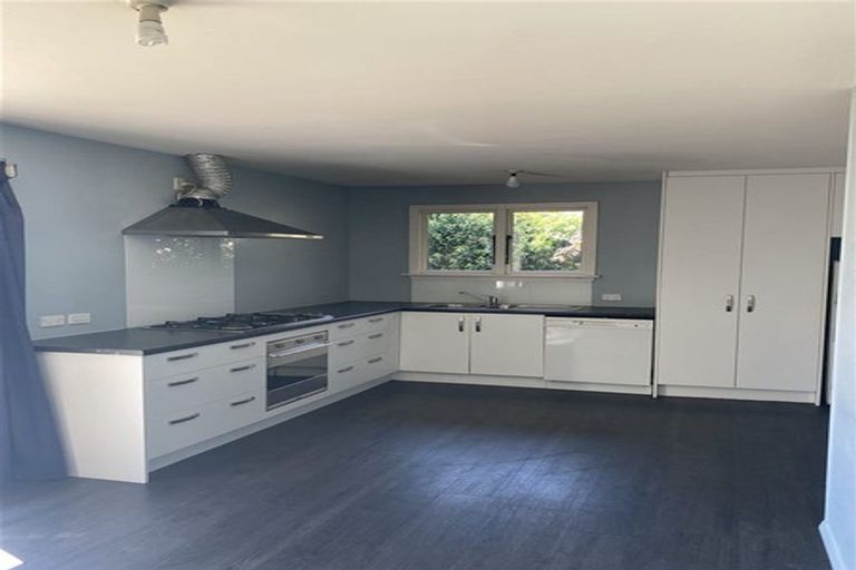 Photo of property in 16 Mclellan Place, Ilam, Christchurch, 8041