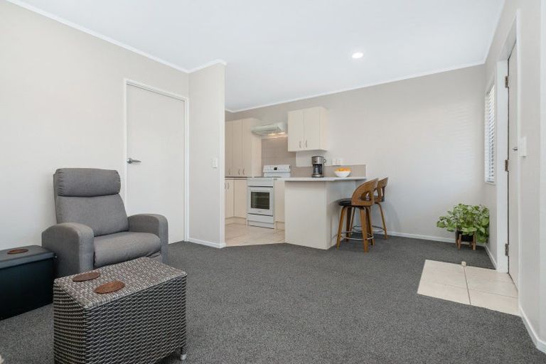 Photo of property in 2/166 Waihi Road, Judea, Tauranga, 3110