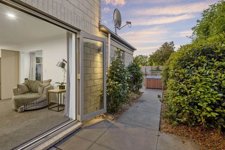 Photo of property in 1 Richard Seddon Drive, Northwood, Christchurch, 8051