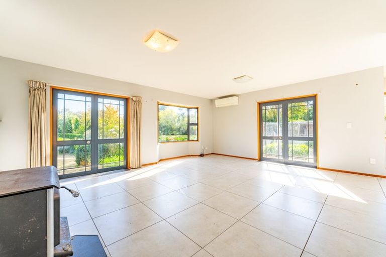Photo of property in 22 Lynch Road, Levels, Timaru, 7973