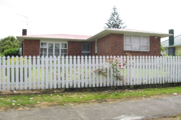 Photo of property in 42 Friesian Drive, Mangere, Auckland, 2022