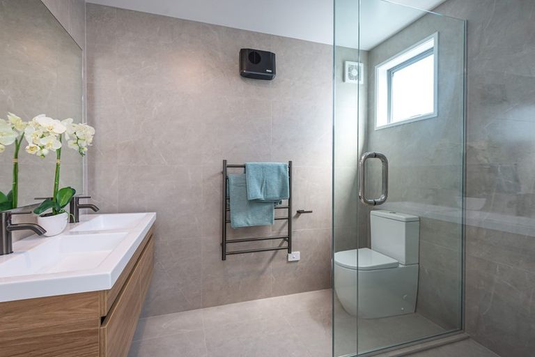 Photo of property in 2/525 Madras Street, St Albans, Christchurch, 8014