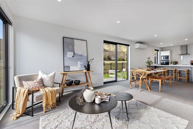 Photo of property in 19 Stead Lane, Heathcote Valley, Christchurch, 8022