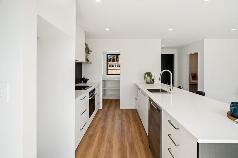 Photo of property in 123 Skibbereen Drive, Halswell, 8025