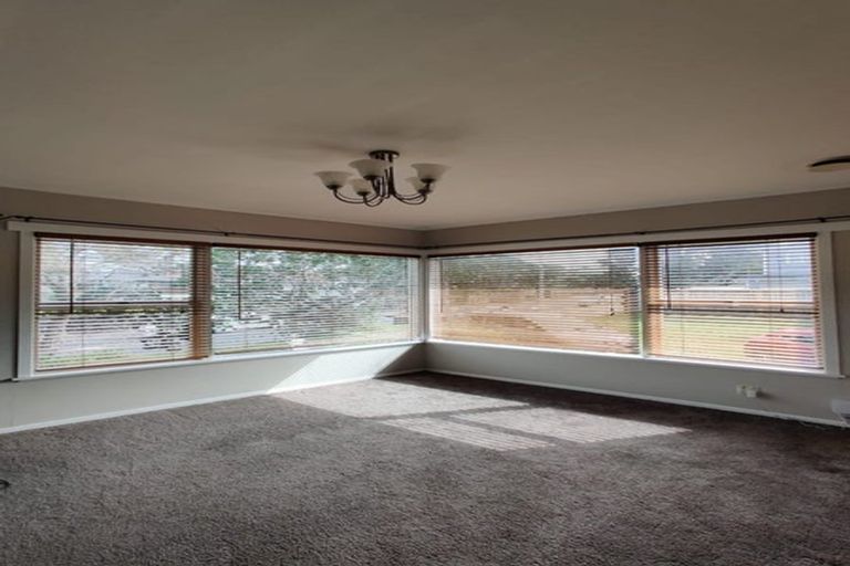 Photo of property in 4/44 Lake Road, Narrow Neck, Auckland, 0624