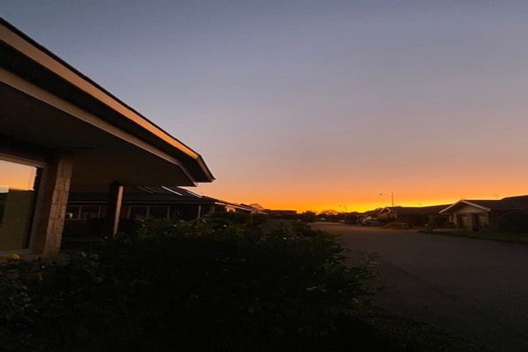 Photo of property in 3 Reeves Road, Rangiora, 7400