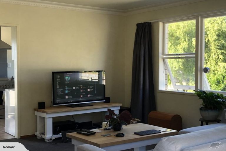 Photo of property in 1 Highfield Crescent, Brookfield, Tauranga, 3110