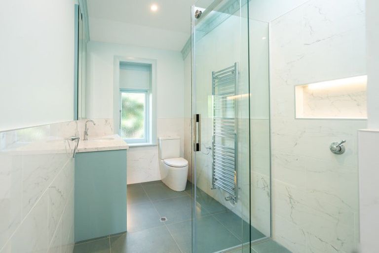 Photo of property in Hamilton Flats, 1/9 Hawker Street, Mount Victoria, Wellington, 6011