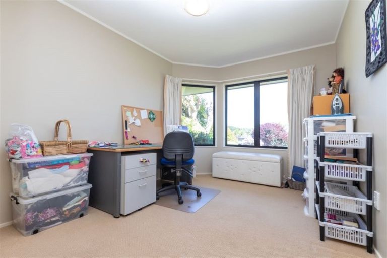 Photo of property in 25 Dallinger Street, St Andrews, Hamilton, 3200