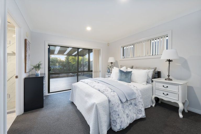 Photo of property in 51 Semillon Avenue, Henderson, Auckland, 0612