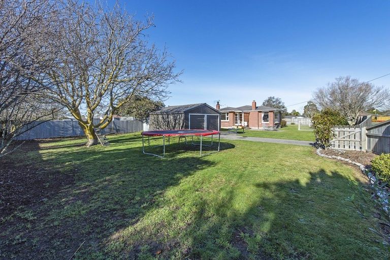 Photo of property in 56 North Terrace, Darfield, 7510