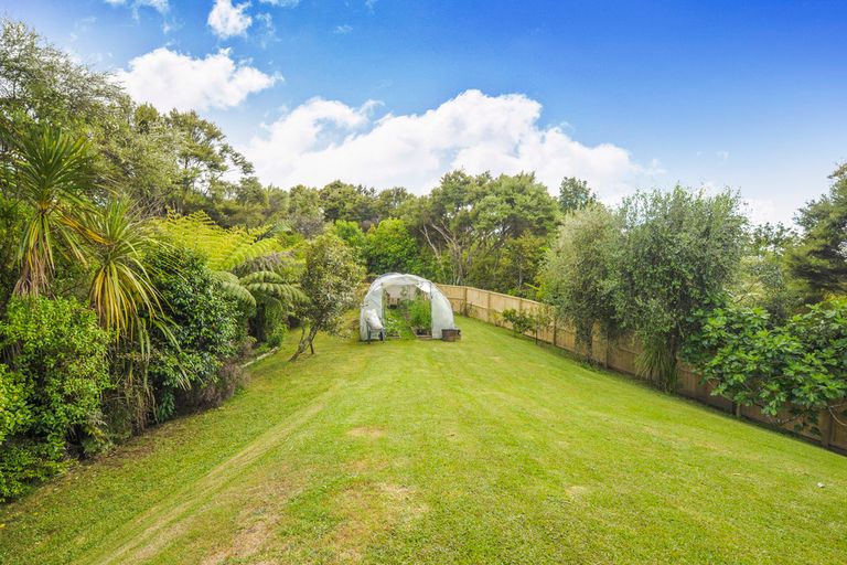 Photo of property in 53 Welsh Hills Road, Swanson, Auckland, 0614