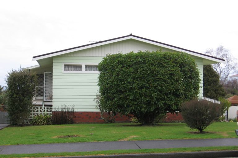 Photo of property in 27 Puriri Crescent, Lansdowne, Masterton, 5810