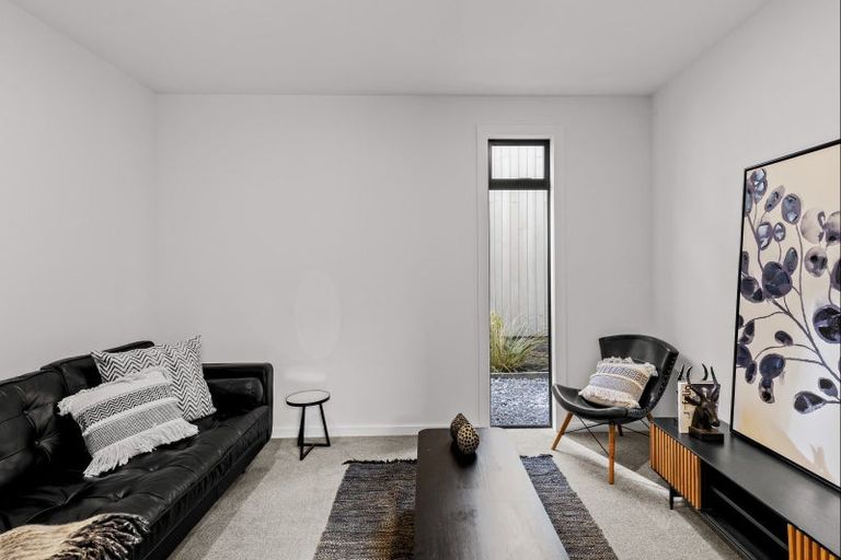 Photo of property in 23 Soudley Court, Jacks Point, Queenstown, 9371