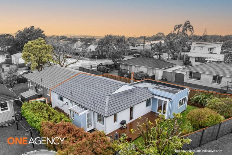 Photo of property in 64b Muir Avenue, Mangere Bridge, Auckland, 2022