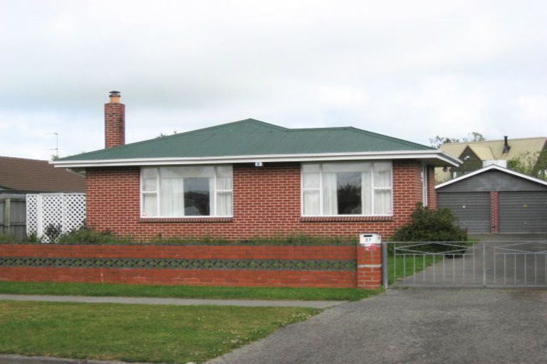 Photo of property in 37 Peraki Street, Kaiapoi, 7630